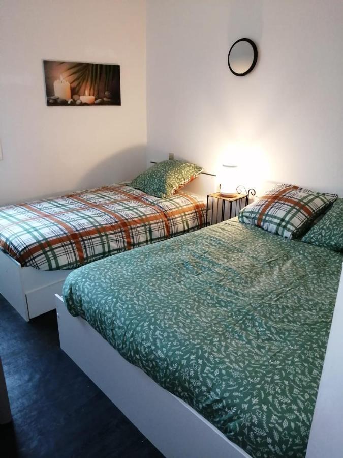 Apartamento Appatement T3 meublé à neuf Poitiers Exterior foto
